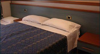 Hotel Planet Roma