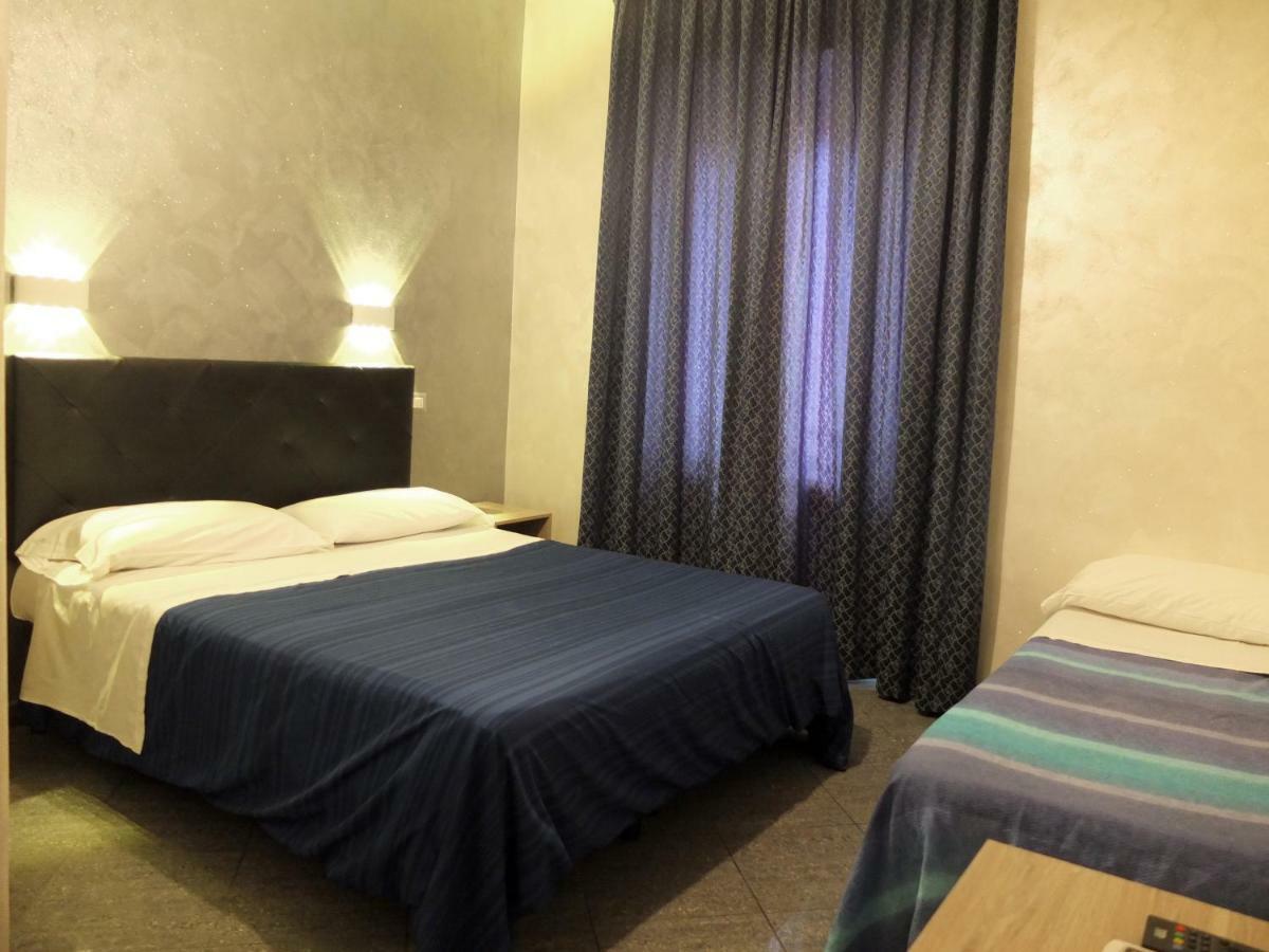 Planet 2* Roma
